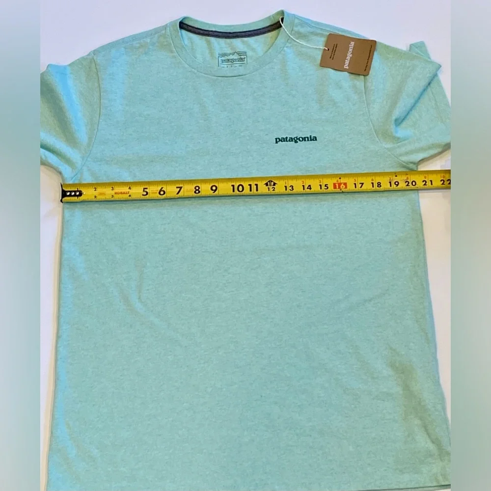 Patagonia Adult Fitz Roy Icon Responsibili-Tee T-Shirt szMedium NWT rinsed green - Picture 7 of 8